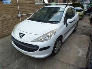 Peugeot 207 XL 8V 1.4 Petrol Manual 10FS White - 2008 SPARESBOYZ STRIPPING