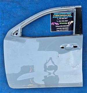 Nissan Navara Door Left Front 22 -24