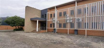 Warehouse / Distribution Centre/ Manufacturing To Let in the N4 Gateway Park, Pretoria