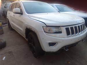 2015 Jeep Grand Cherokee WK2 3.0 CRD limited stripping for spares