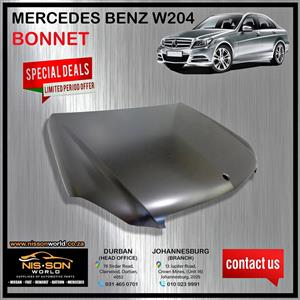 MERCEDES W204 BONNET