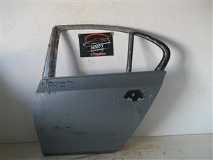 BMW 5 series left rear door 04-10