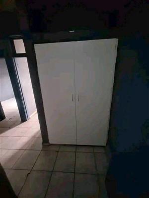 2 Bedroom Cottage To Let – 7th Avenue, Bez Valley, Johannesburg