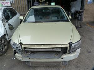 Volvo S40 2.5 Petrol T5 AT B5254T Gold - 2005 SPARESBOYZ STRIPPING FOR SPARES