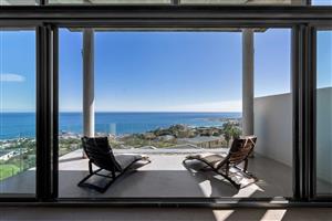 House For Sale in Camps Bay