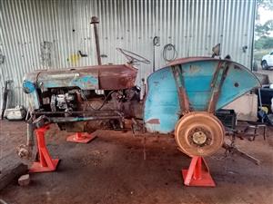 Wanted - Fordson Dexter 4 Spares 