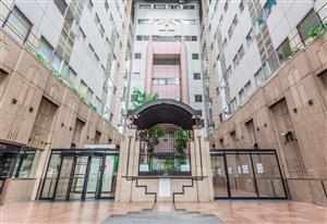 Apartment For Sale in Marshalltown