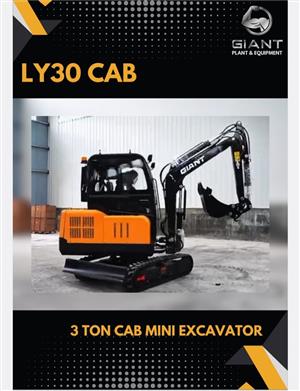 2025 New Giant LY30 CAB mini excavators