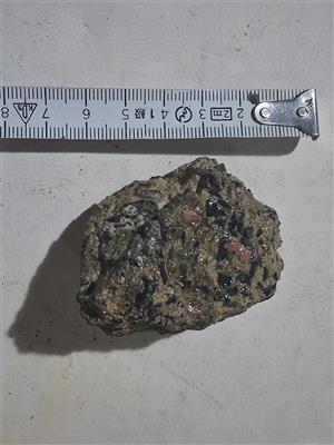 Garnet Mica stone