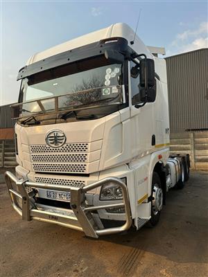 FAW 28.500 6x4 truck tractor