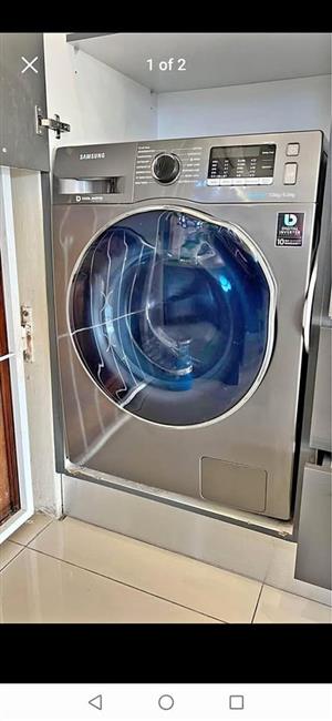 Samsung 7kg washer dryer immaculate condition For sale