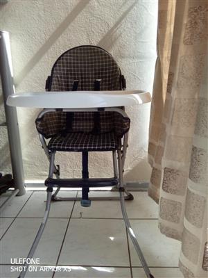 Baby Feeding Chair for sale. In great condition. Negotiable for serious buyers