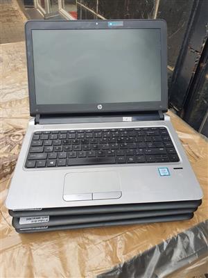 Hp proBook 430 G3 Core i5 6th gen  8gb ram 14" screen Web cam   500gb hdd Windows 10