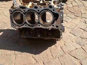 Toyota prado 1GR V6 bloke for sale