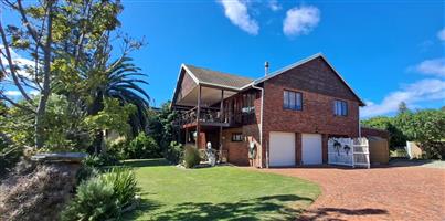 House For Sale in Wilderness Central