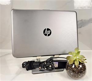 Celeron(R) Hewlett Packard Laptop 
