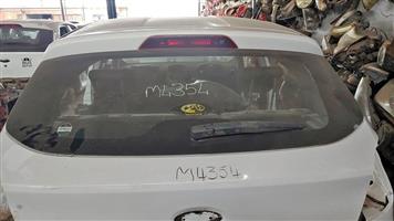 Ford Figo rear windscreen