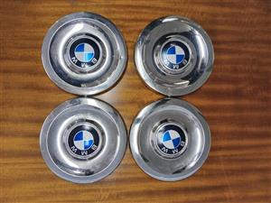 Set Bmw Hubs ( Make An Offer )