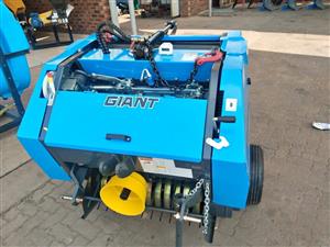 MINI ROUND BALER