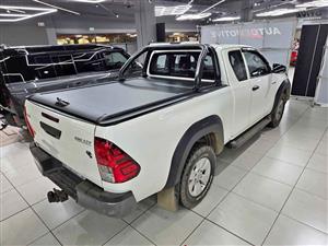 RS Toyota Hilux Roller Shutter (Extended Cab)