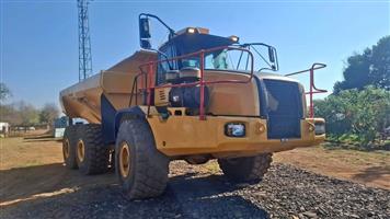 2013 Bell B50 Dumper, 20 907 hours, good condition, Standing in Pretoria