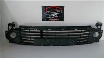 Renault Clio Mk4 grilles