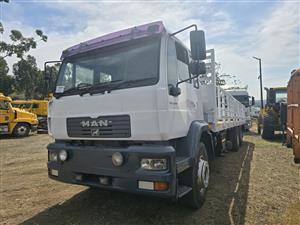 T588- 2005- MAN 25.280 LNLS FLATDECK + RAILS