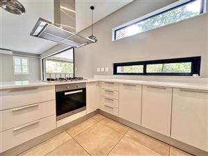 Apartment Rental Monthly in Steyn City