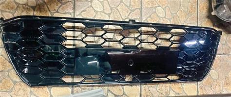 Toyota Urban Cruiser grill