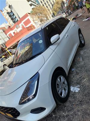  2025 Suzuki Swift – LIKE NEW  Mileage
