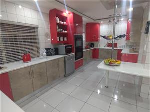 Stunningly Beautiful Home Awaits!!!