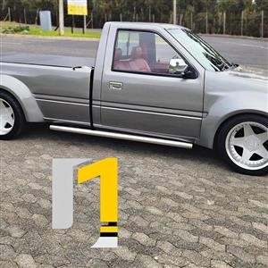 1992 Isuzu Long wheel base Custom V8 