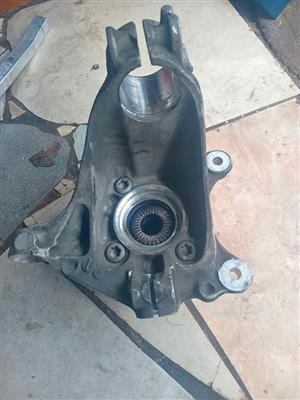 BMW X1 F48 sDrive 18 d Front Left Wheel Hub Spindle kw 2017