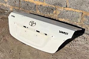 TOYOTA YARIS TAILGATE. SECOND HAND.  FOR VARIOUS OTHER CARS TOO