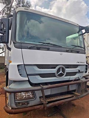 2012 Mercedes Benz  3344 Trash Compactor 
