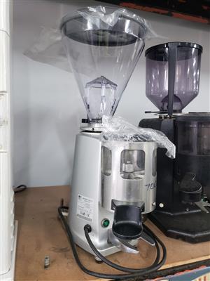 Coffee grinder – Mazzer  