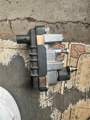 G13 6NW009543 Turbocharger Electronic REA Actuator For Mercedes, BMW and  3.0d Kia 2.2d