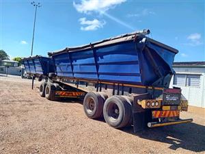 Leaders Side-Tipper Links Trailer 40m³ 