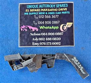 Haval H2 Headlight Bracket Left