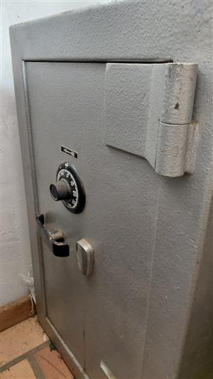 Safe 