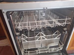 Kelvinator Dishwasher
