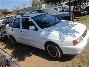 1998 polo classic stripping for spares