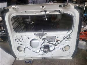 Gd6 fortuner tailgate