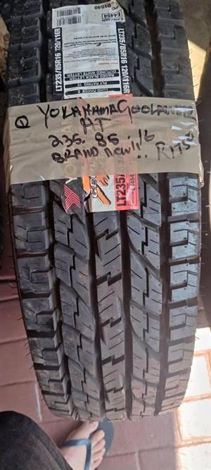 1x Brand New Yokahama Geolander for Defender