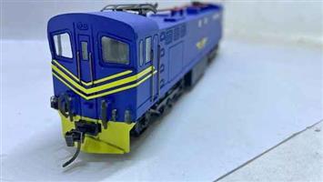 SME Models South African Railway 7E Electric Locomotive HO scale