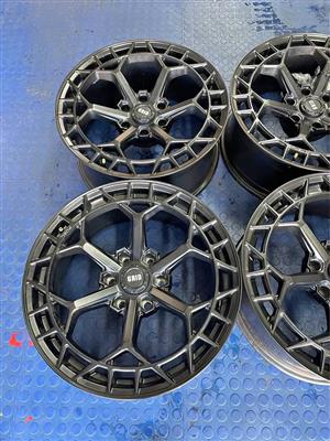 20 INCH GRID FUEL (BAKKIE) DESIGN RIM SET + TYRES PRE-OWNED