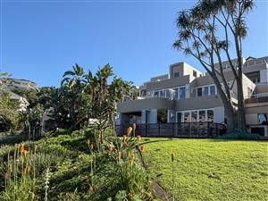 Luxurious 4-Bedroom Ground Floor Apartment with Breathtaking Views in Simbithi Eco Estate