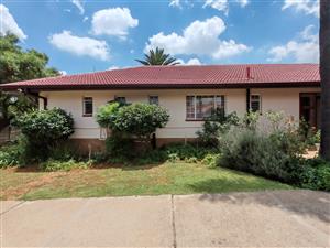 4 Bedroom house for sale in Vaalpark