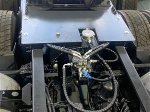 We install different types of hydraulic PTO and pumps call 0815621657 