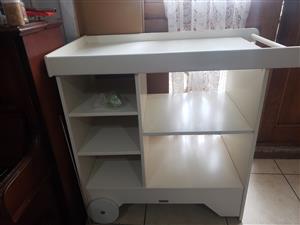 Baby cot  and   nursing table 